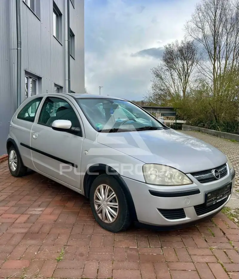 2004 Opel Corsa
