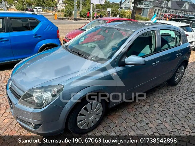 2004 Opel Astra