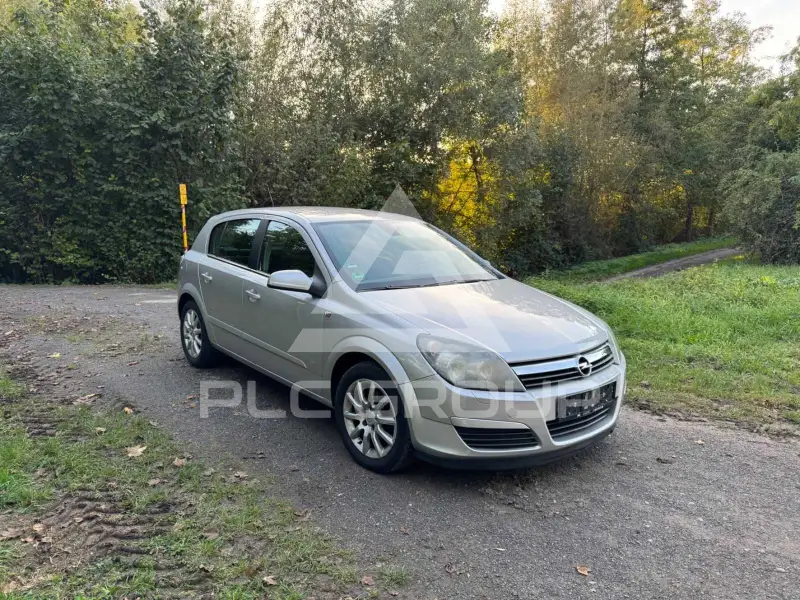 2004 Opel Astra