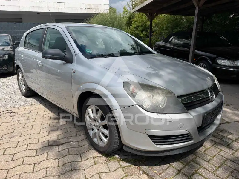 2004 Opel Astra