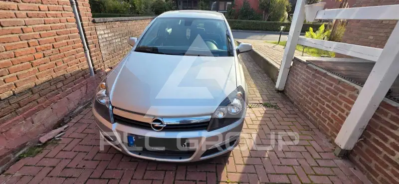 2004 Opel Astra