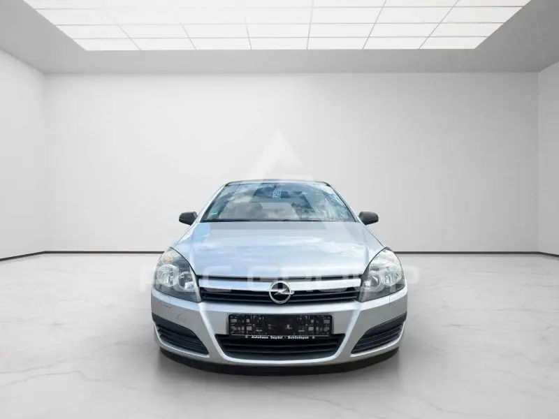 2004 Opel Astra