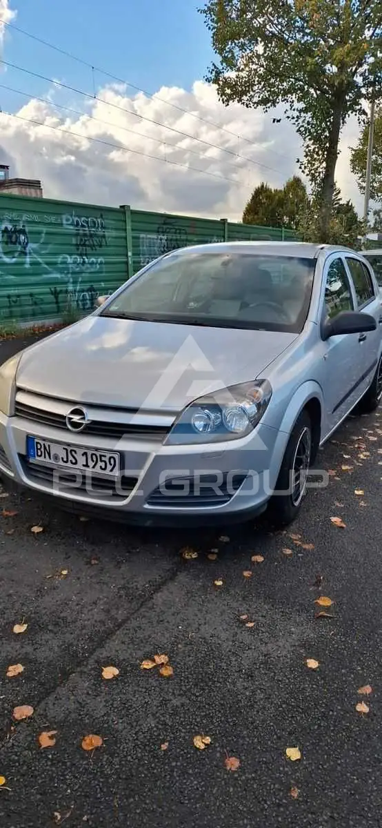 2004 Opel Astra