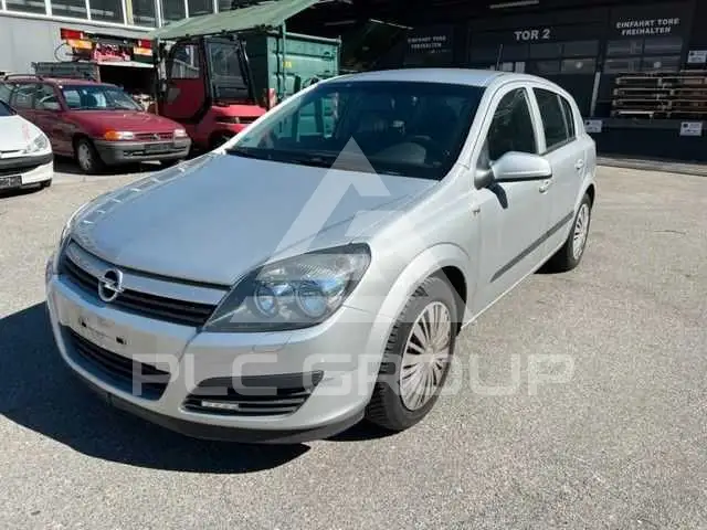 2004 Opel Astra