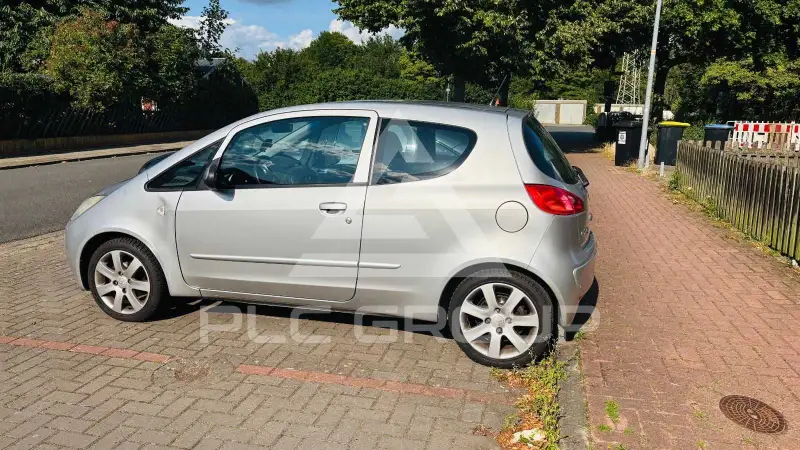 2005 Mitsubishi Colt