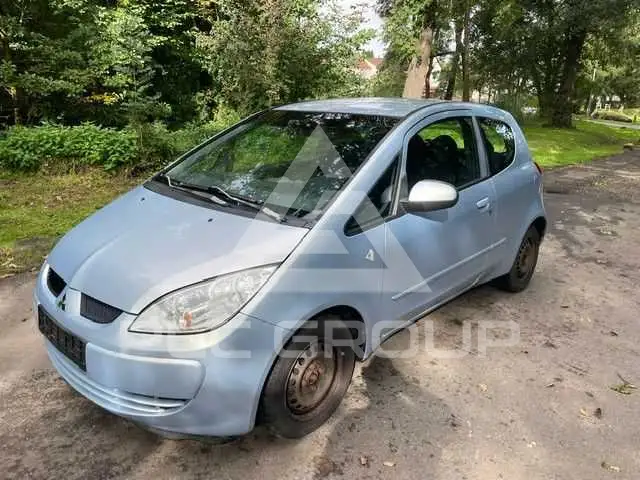 2005 Mitsubishi Colt