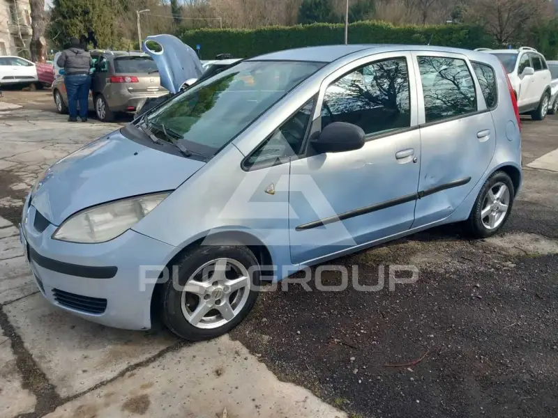 2005 Mitsubishi Colt