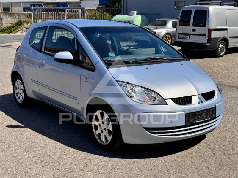 2005 Mitsubishi Colt