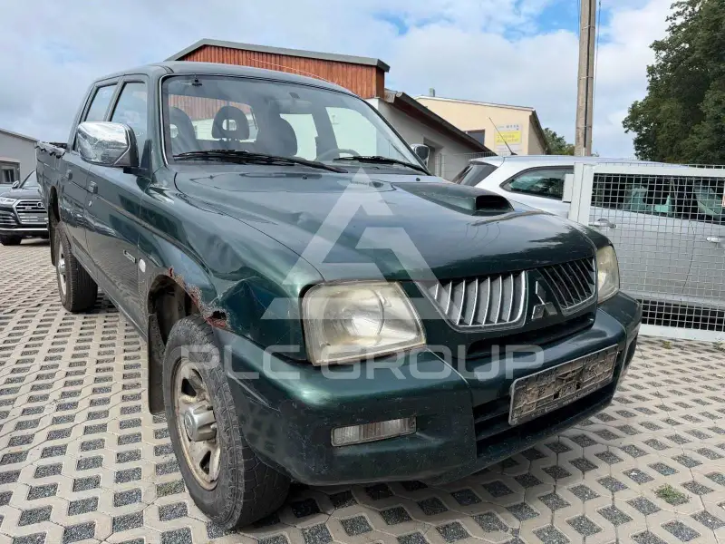 2005 Mitsubishi L200