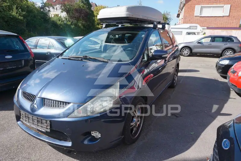 2005 Mitsubishi Grandis