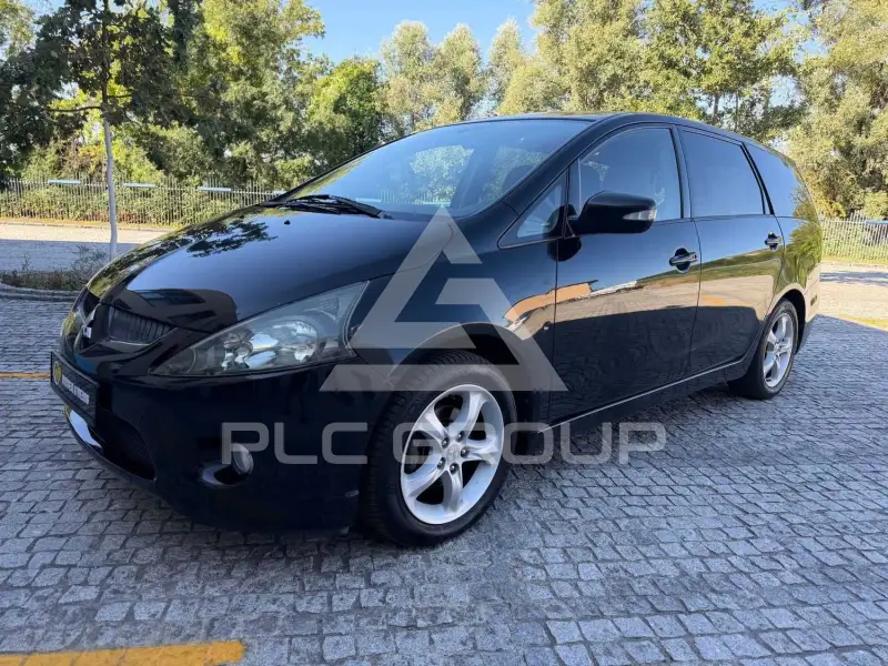 2005 Mitsubishi Grandis
