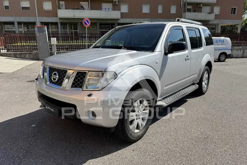 2005 Nissan PATHFINDER