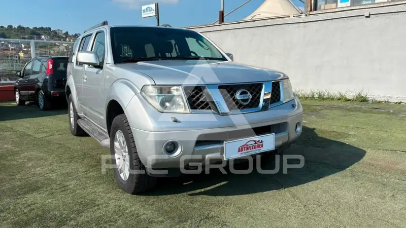 2005 Nissan PATHFINDER