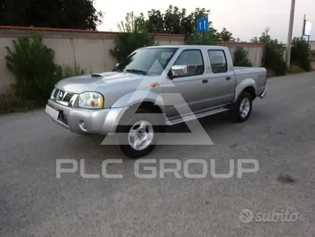 2005 Nissan NV 250