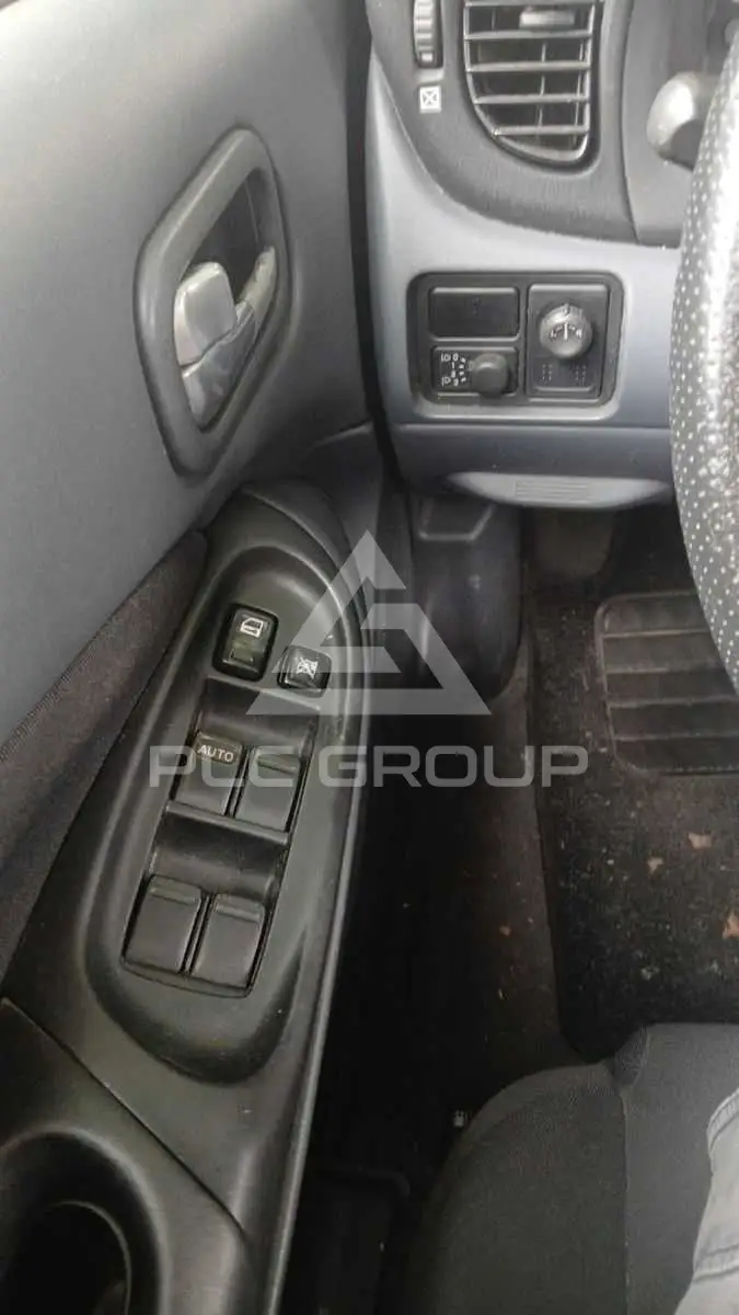 2005 Nissan ALMERA