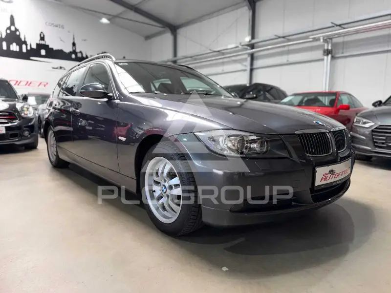 2005 BMW 325