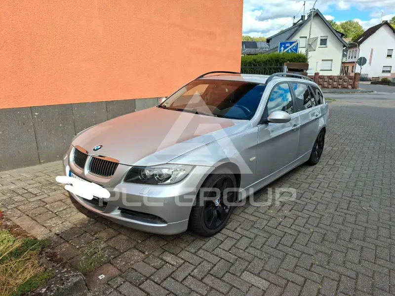 2005 BMW 325