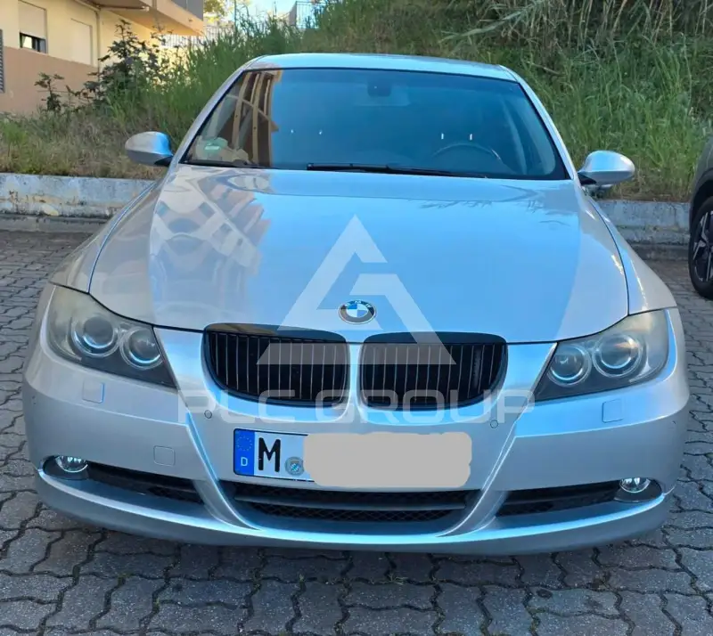 2005 BMW 325
