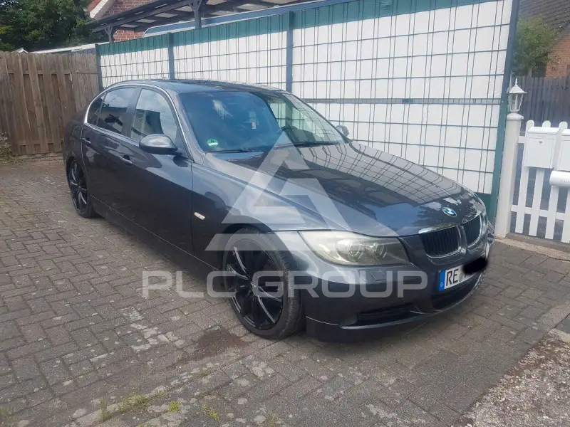 2005 BMW 325
