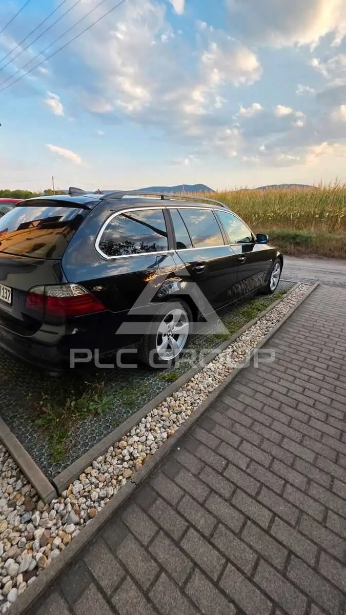2005 BMW 523
