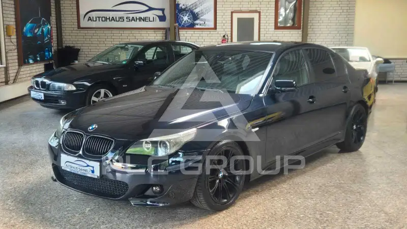2005 BMW 523