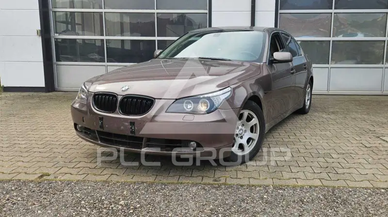 2005 BMW 523