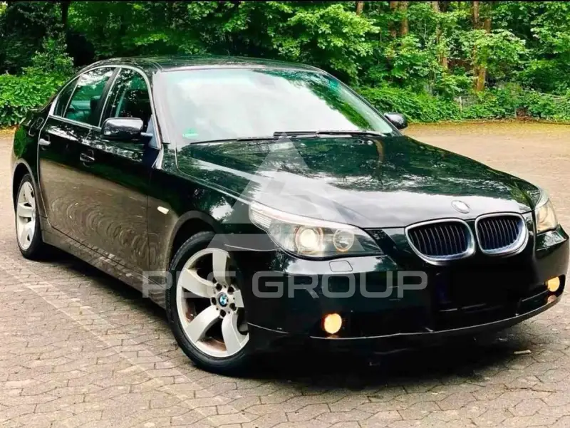 2005 BMW 523