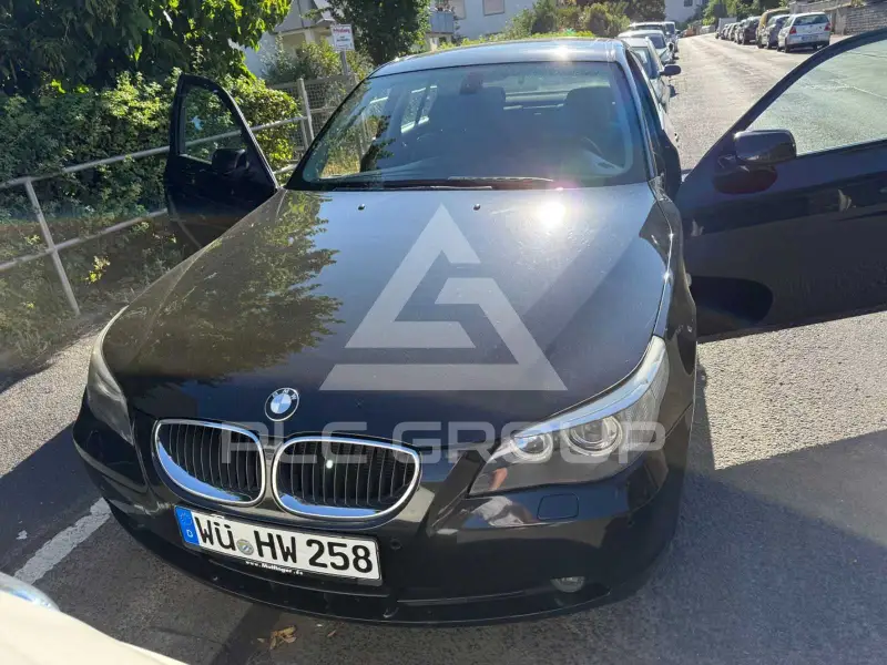 2005 BMW 530