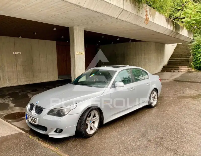 2005 BMW 530