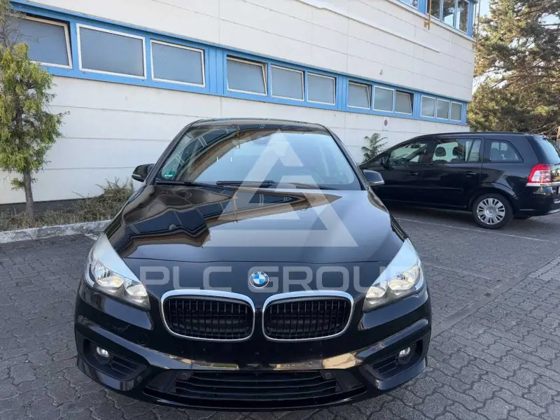 2005 BMW 218