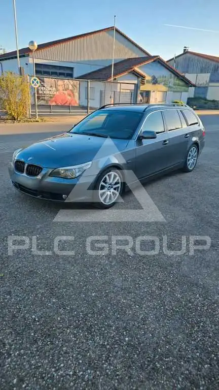 2005 BMW 525