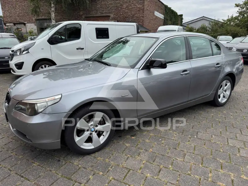 2005 BMW 525