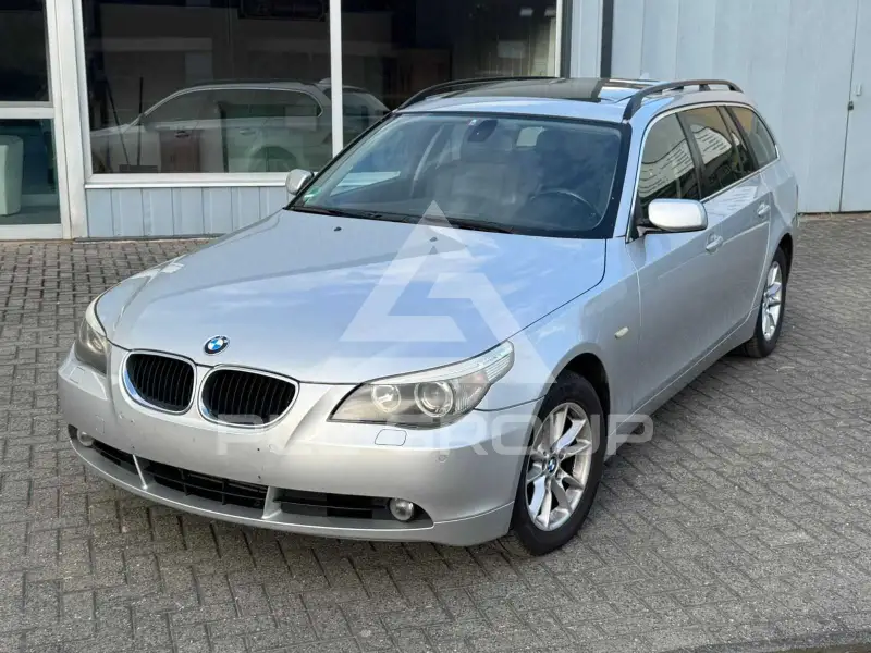 2005 BMW 525