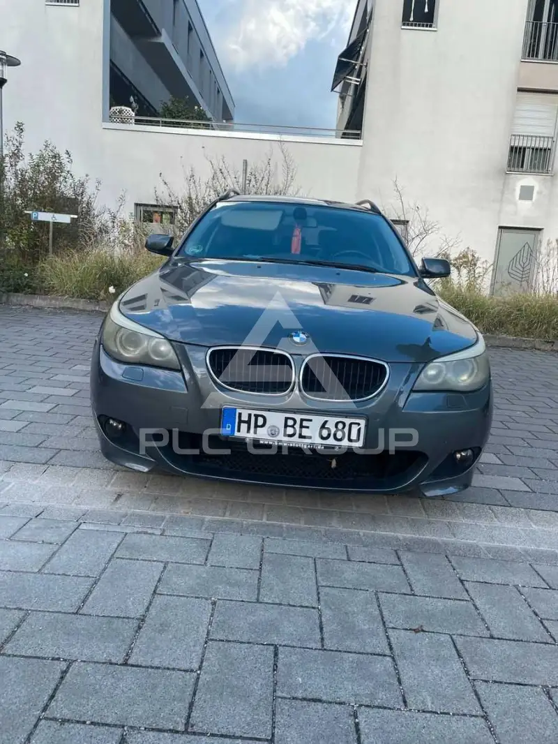 2005 BMW 525