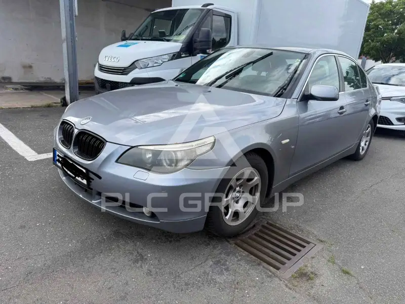 2005 BMW 525