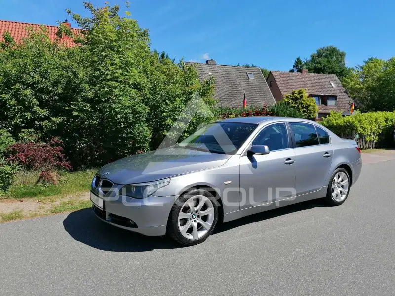 2005 BMW 525