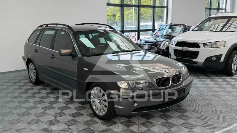 2005 BMW 320