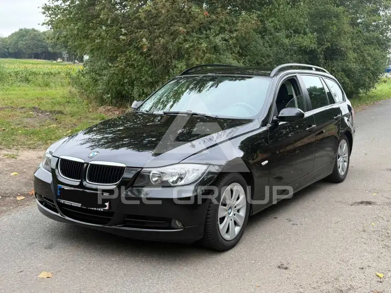 2005 BMW 320