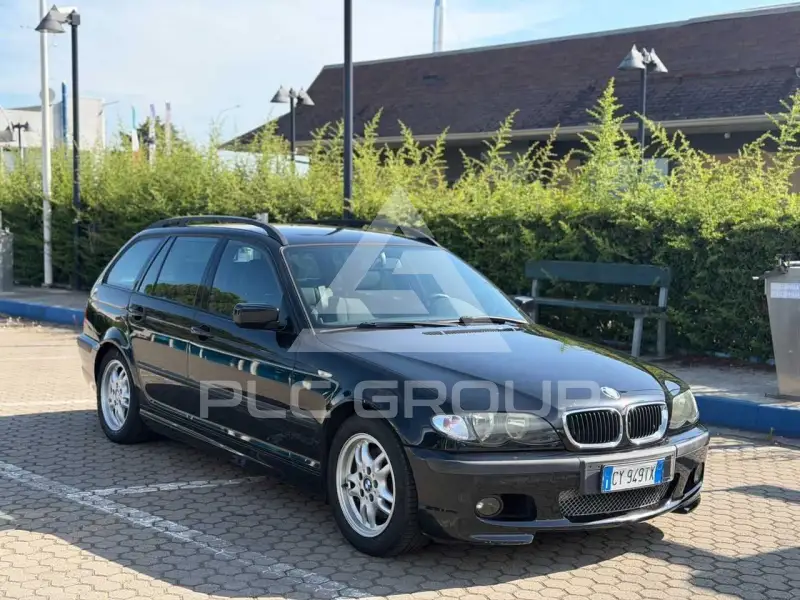 2005 BMW 320