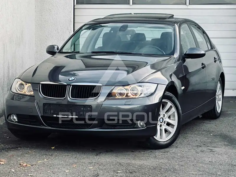 2005 BMW 320