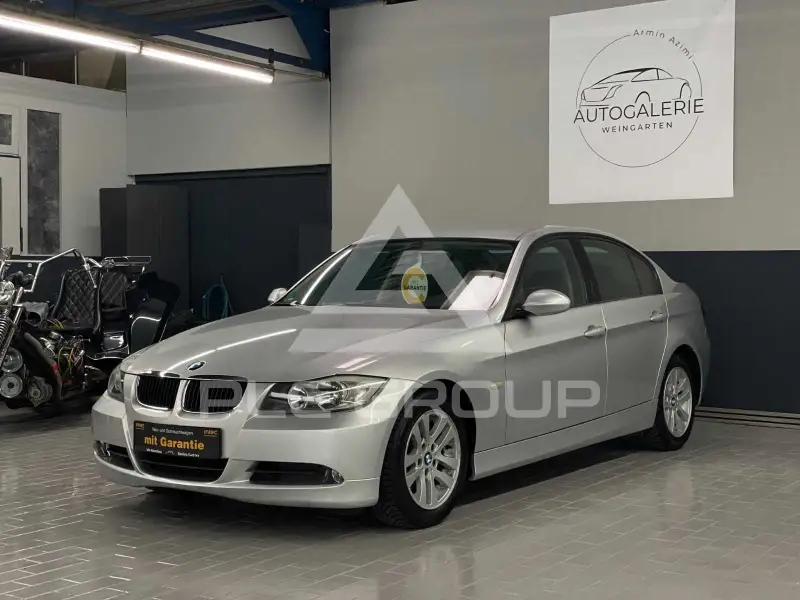 2005 BMW 320