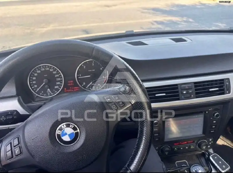 2005 BMW 320