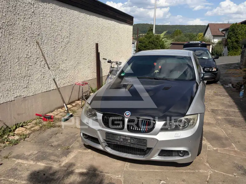 2005 BMW 330