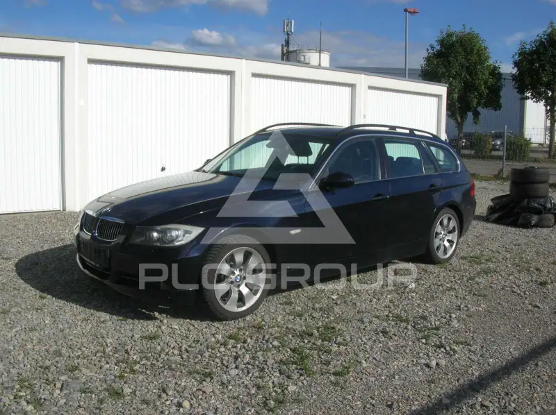 2005 BMW 330
