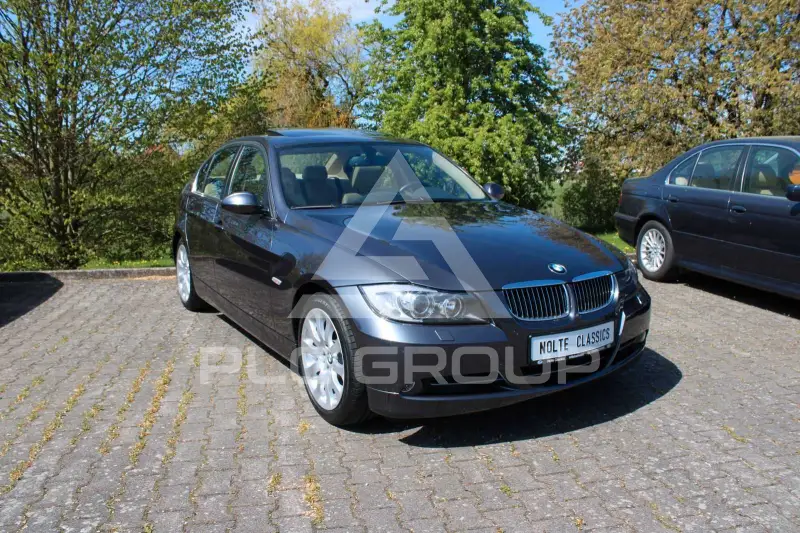 2005 BMW 330