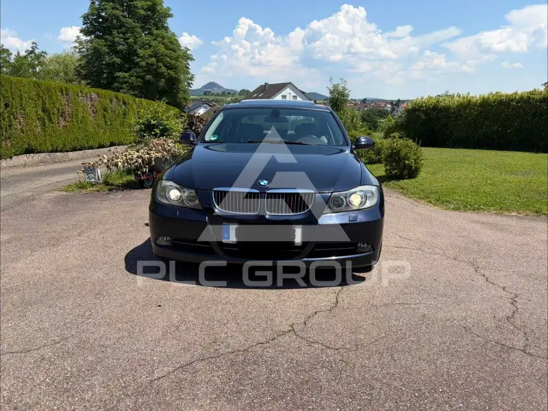 2005 BMW 330