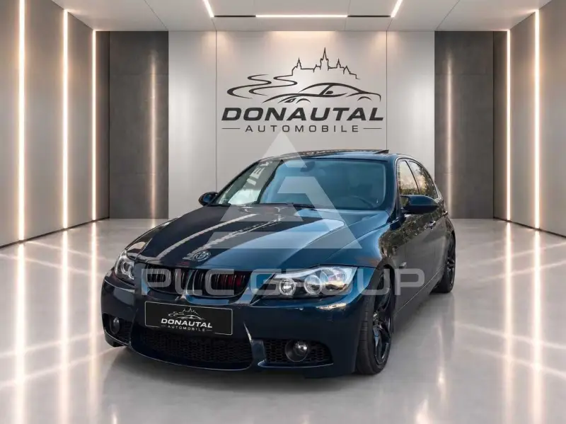 2005 BMW 330