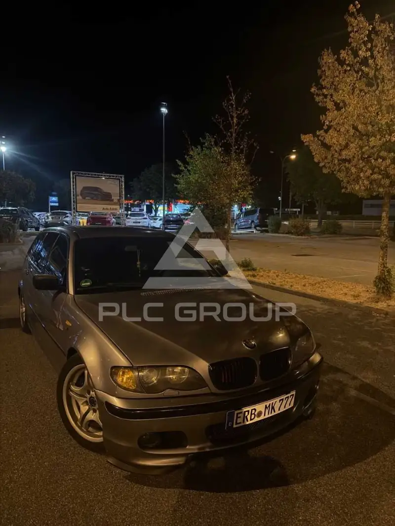 2005 BMW 330