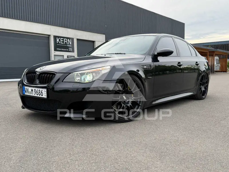 2005 BMW M5