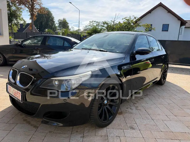 2005 BMW M5
